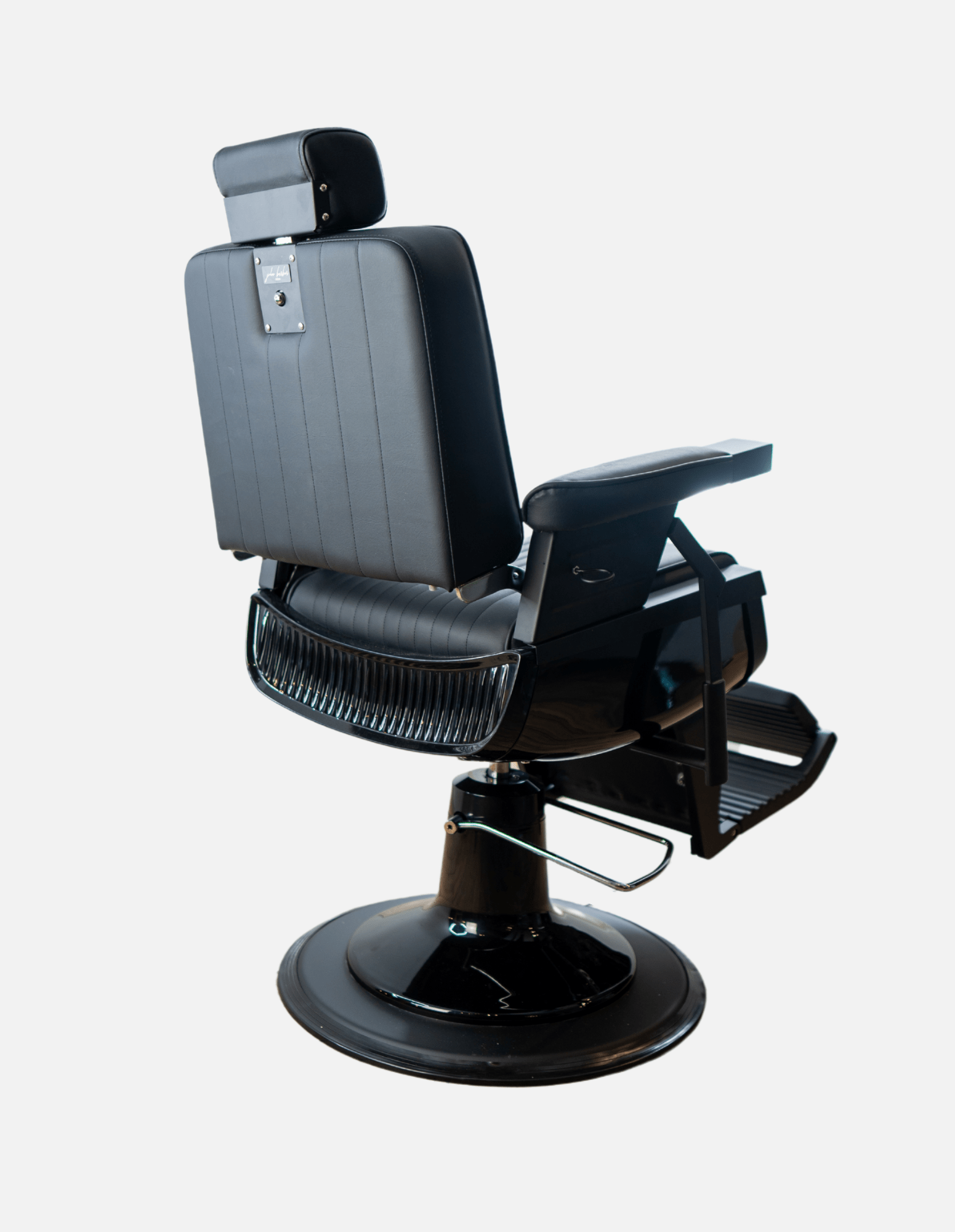 Ripped Guardian All Black Barberstühle für Barbershop und Salon