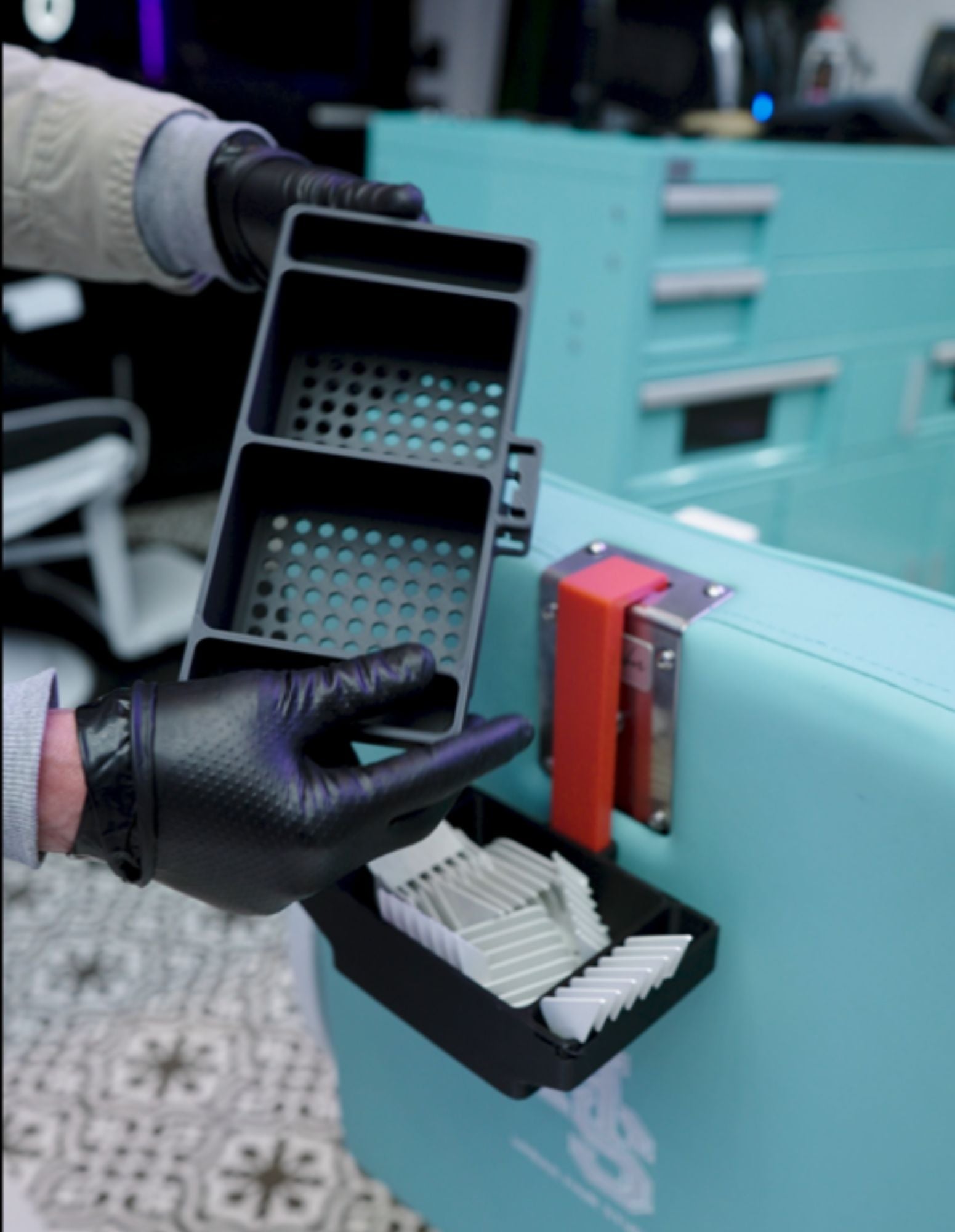 JBS Guard Caddy – Organizador de pentes de máquina para cadeira de barbeiro