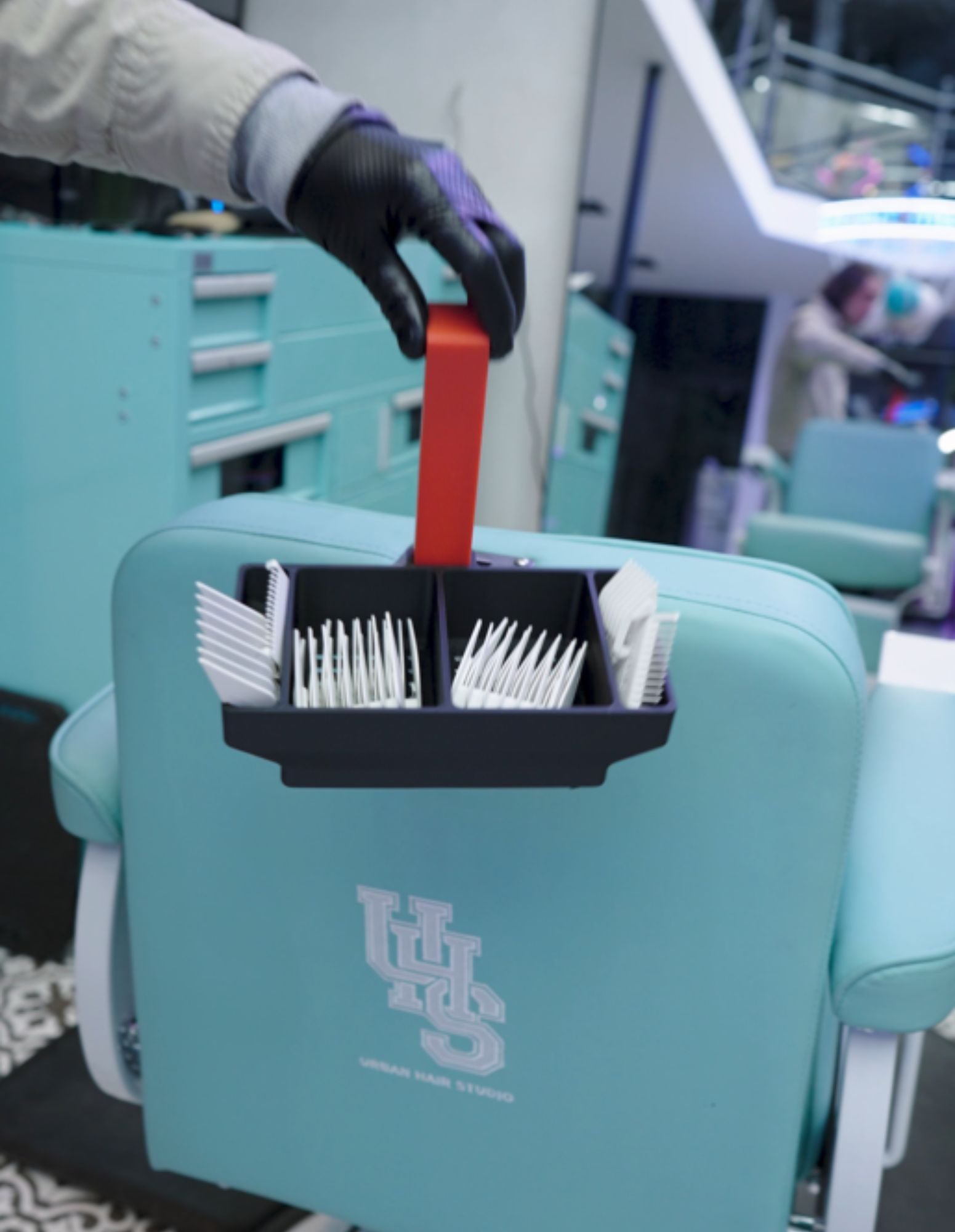 JBS Guard Caddy – Organizador de pentes de máquina para cadeira de barbeiro